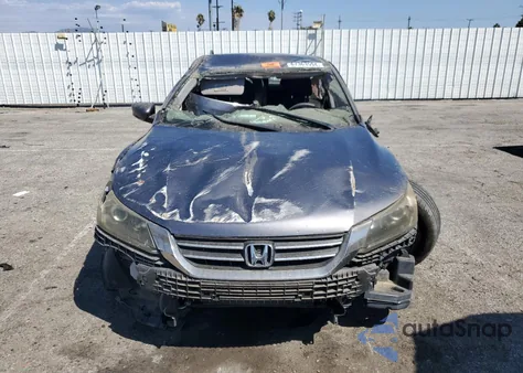 2013 Honda Accord Lx z USA, uszkodzony, nr VIN 1HGCR2F30DA172952